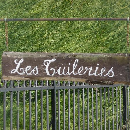 Les Tuileries Bed & Breakfast Ponteyraud Ngoại thất bức ảnh